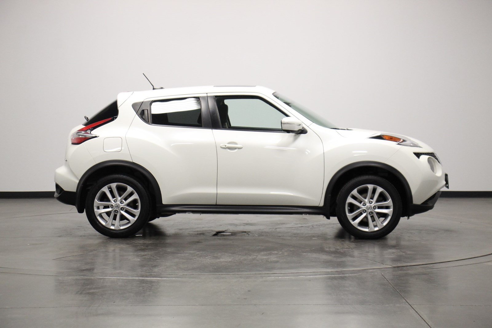 Pre Owned 2015 Nissan Juke Sv In El Paso U6911a Heller Ford